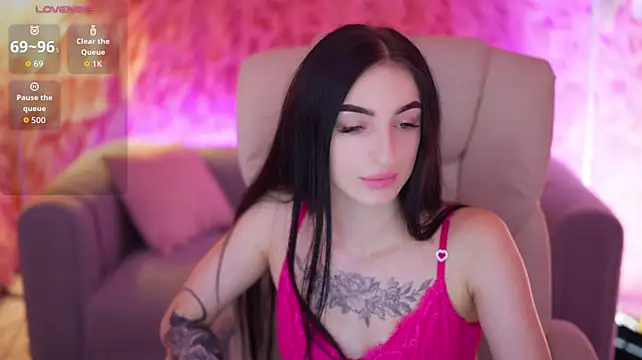 EmilyyMoon's Webcam Show