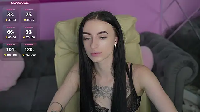 EmilyyMoon Шоу с уебкамера