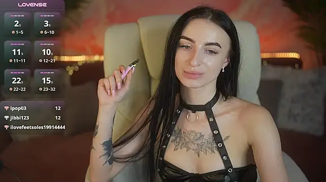 EmilyyMoon Pertunjukan Webcam