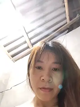Biva11 Adlı Modelin Canlı XXX Sohbeti