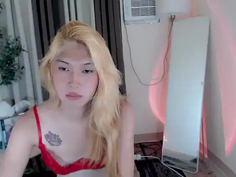 urdreamgirl_mika27 在線直播表演