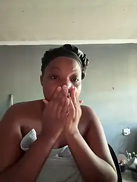 Kktb_juicyuna Chat XXX in diretta