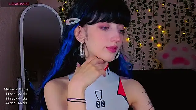 mistyverse Chat XXX in diretta