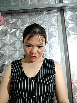 lya_sexyy's Live XXX Chat