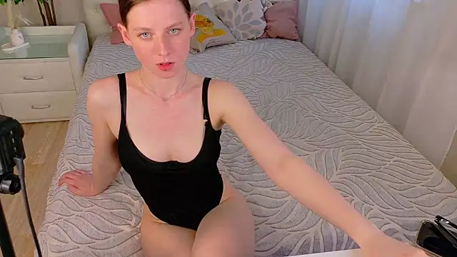Dolce_moments_ Webcam Show