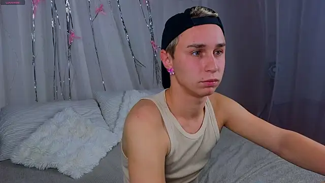 e1v1s Webcam show