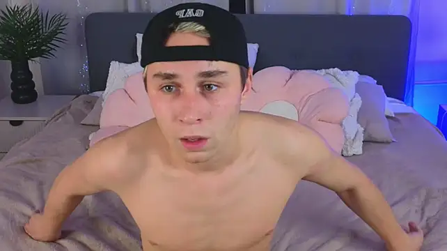 e1v1s' Webcam Show