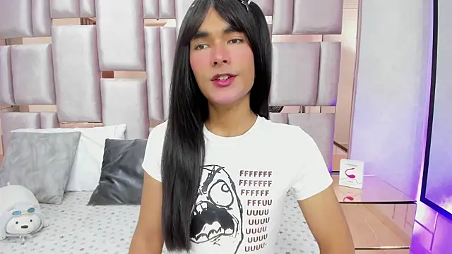 MiaBuny's Webcam Show