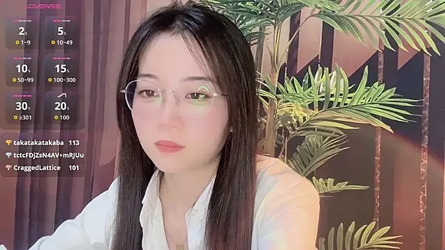 77-Vicky Live XXX-Chat