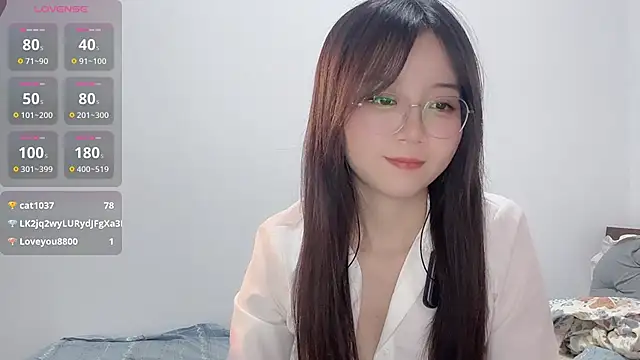 77-Vicky Live XXX-chat