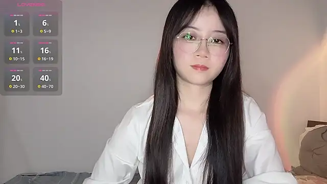 77-Vickyn Live XXX chat