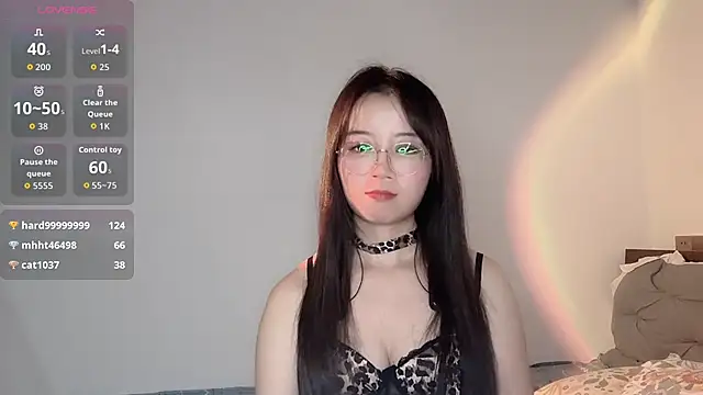 77-Vicky Show Webcam