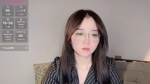 77-Vicky 现场XXX聊天