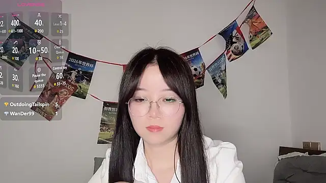 77-Vicky Adlı Modelin Canlı XXX Sohbeti
