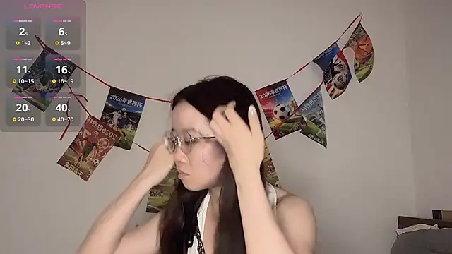 77-Vicky's Live XXX Chat