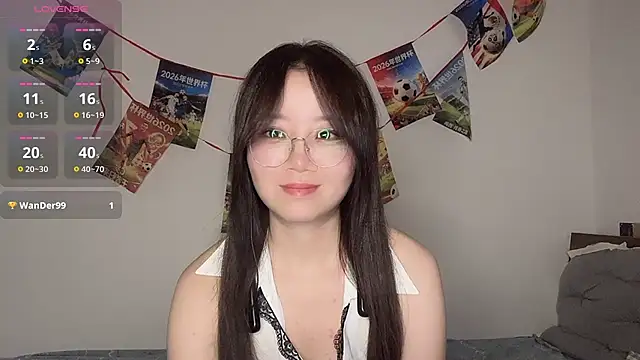 77-Vicky's Live XXX Chat