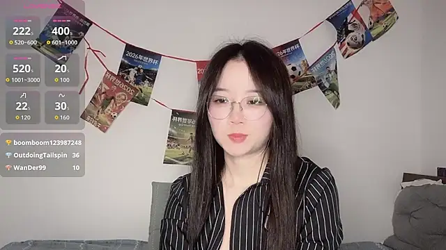 77-VickyのライブXXXチャット