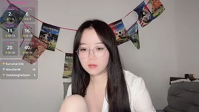 77-Vicky's Live XXX Chat