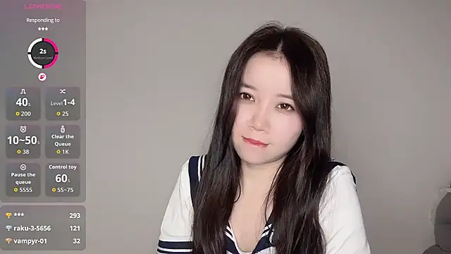 77-Vicky's Live XXX Chat