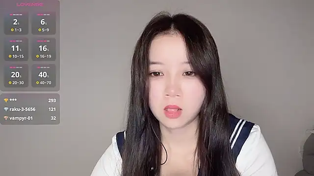 77-Vicky's Live XXX Chat