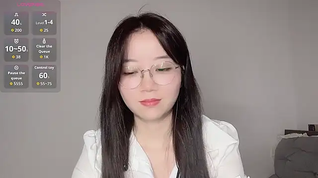 77-Vicky's Live XXX Chat