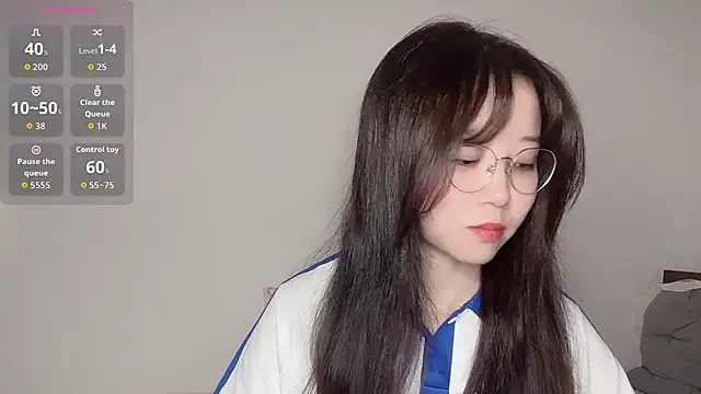 77-Vicky XXX чат на живо