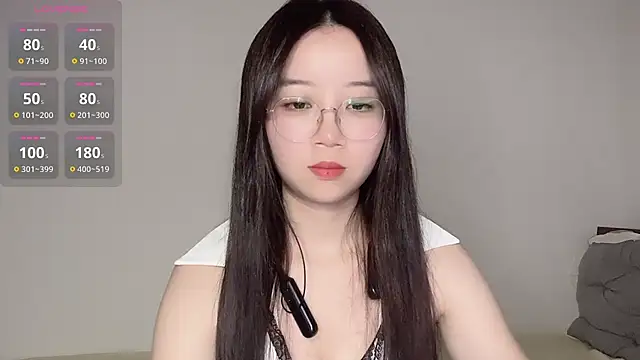 77-Vicky's Live XXX Chat