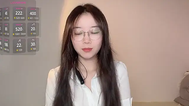 77-Vicky's Live XXX Chat