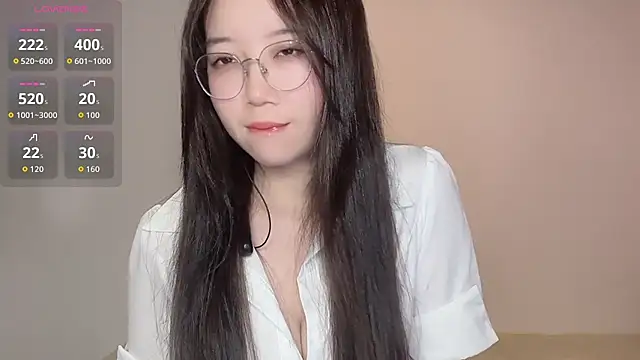 77-Vicky's Live XXX Chat