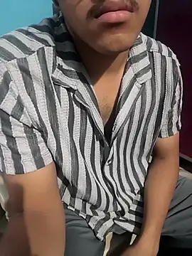 luciferlust Show in webcam