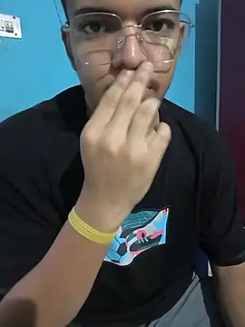 عرض كام luciferlust