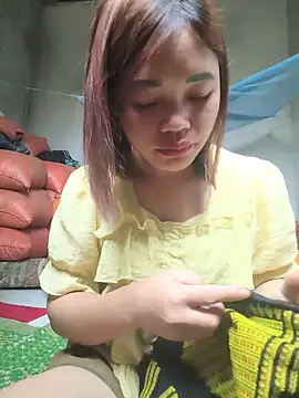 Emma-sin's Live Chat Room