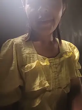 ห้องแชทสดของ Emma-sin