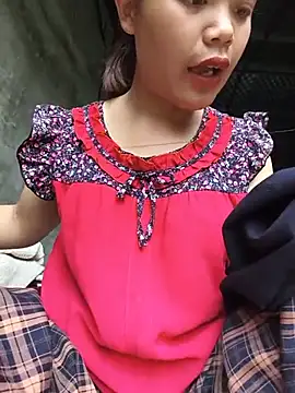 Emma-sin Chat XXX in diretta