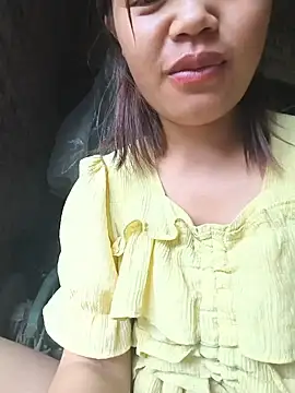 Emma-sin Adlı Modelin Canlı XXX Sohbeti