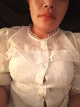 Emma-sin Adlı Modelin Canlı XXX Sohbeti