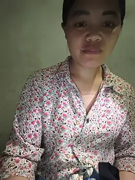 Emma-sin 在線直播表演
