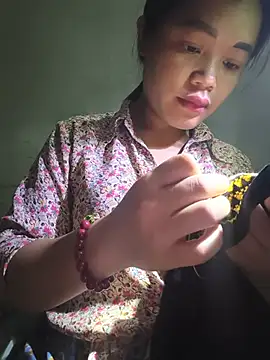 Živý XXX chat Emma-sin