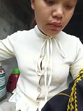 Emma-sin 现场XXX聊天