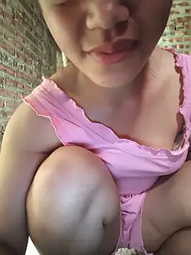 Emma-sin Chat XXX in diretta