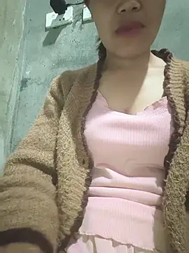 Emma-sin 在線直播表演