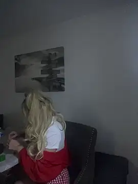 Summerstraight_'s Webcam Show