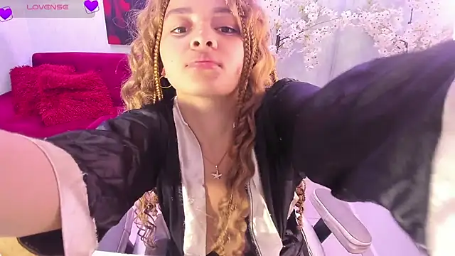 Živý XXX chat Baby_curly