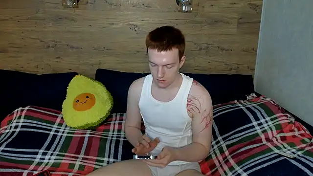 MillanRoyce webcam show