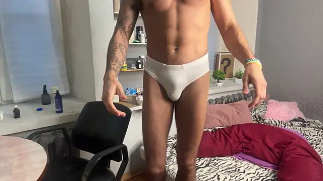 Show modela roberto_gray na web-kameri