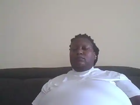 fat_ebonyqueen Show in webcam