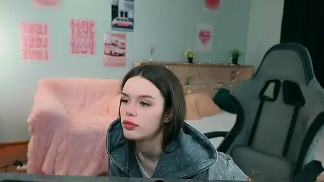 ginnyclub's Live XXX Chat