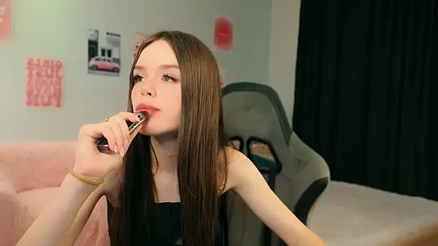 ginnyclub's Live XXX Chat
