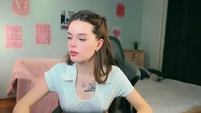 ginnyclub XXX чат на живо