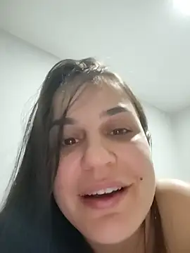 Živý XXX chat SerenaaLee